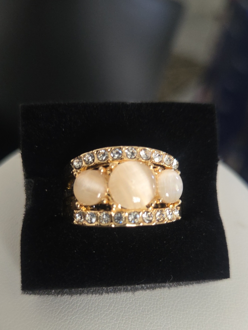 Paparazzi Majestically Mythic Gold Ring NWT